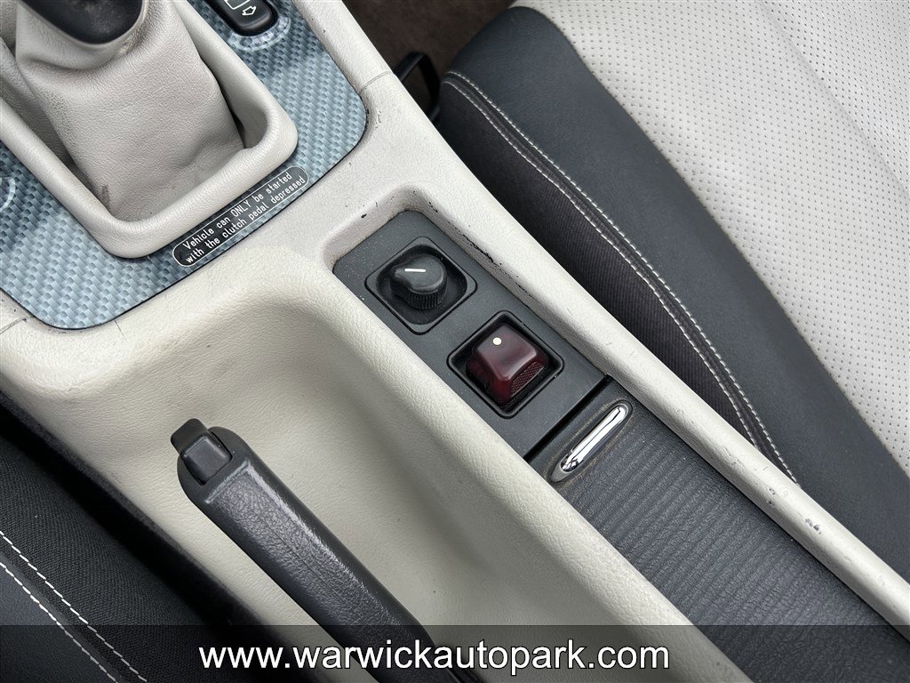 Used 1999 Mercedes-Benz SLK 230 image 32