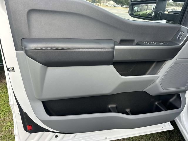 New 2026 Ford F350 XLT image 18
