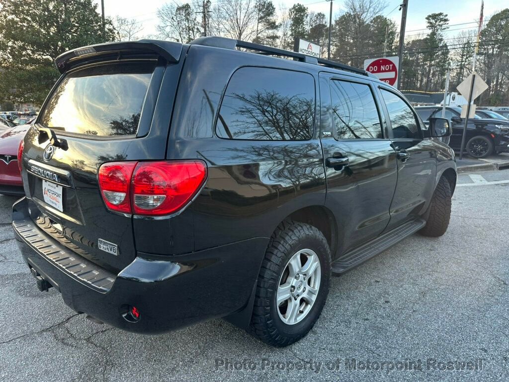 Used 2017 Toyota Sequoia SR5 RWD image 5