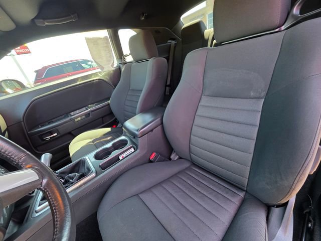 Used 2009 Dodge Challenger R/T w/ Sound Group RWD image 22