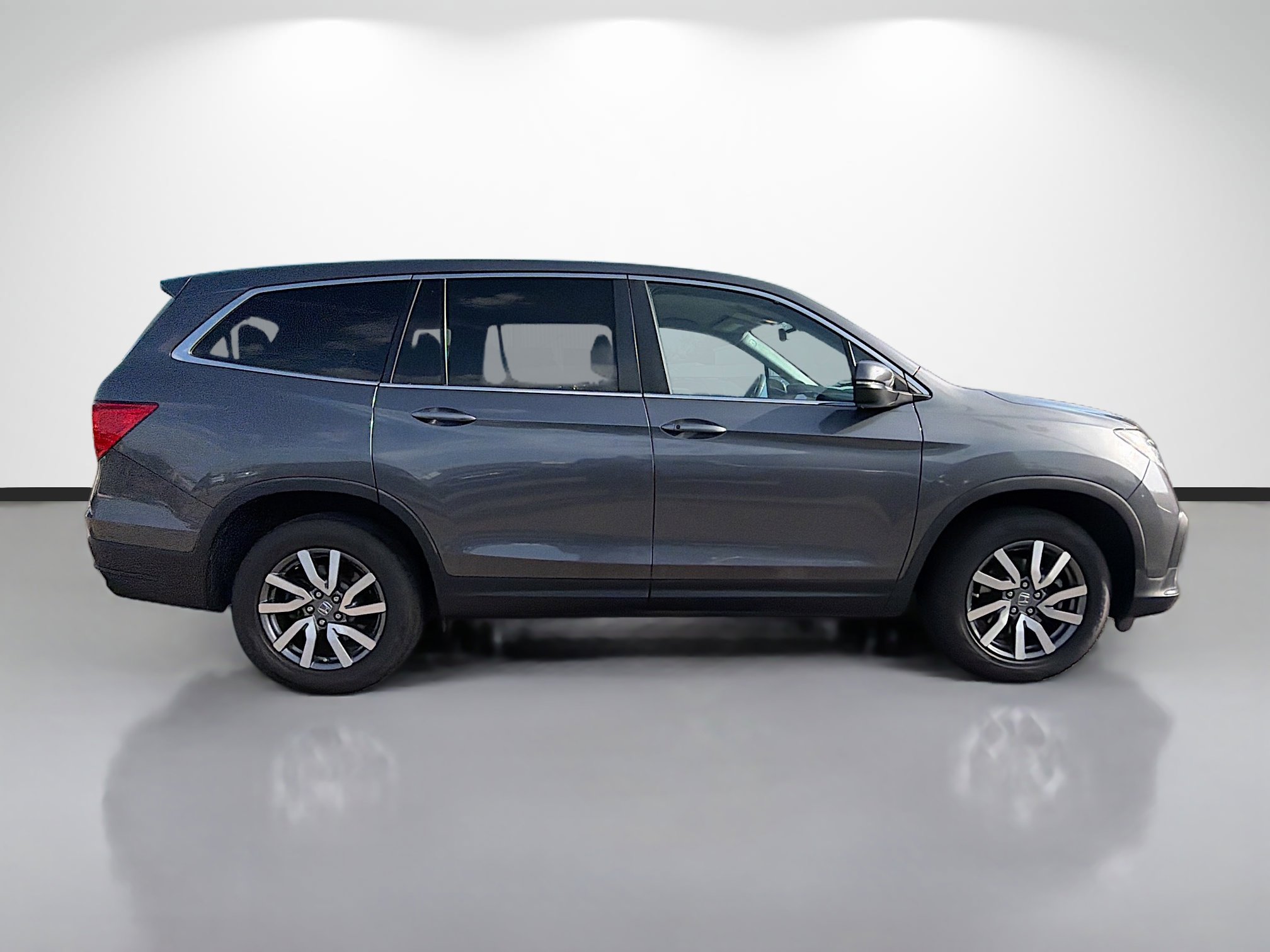Used 2020 Honda Pilot EX image 2