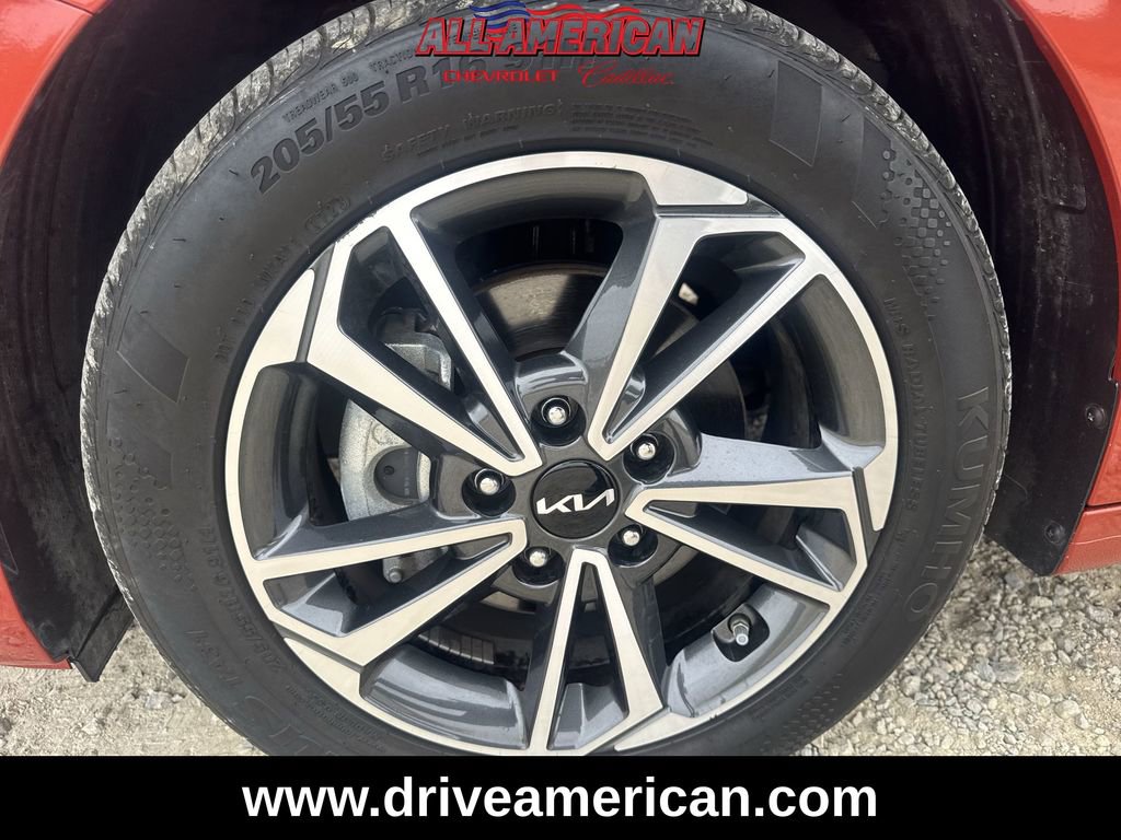 Used 2023 Kia Forte LXS w/ LXS Technology Package image 32