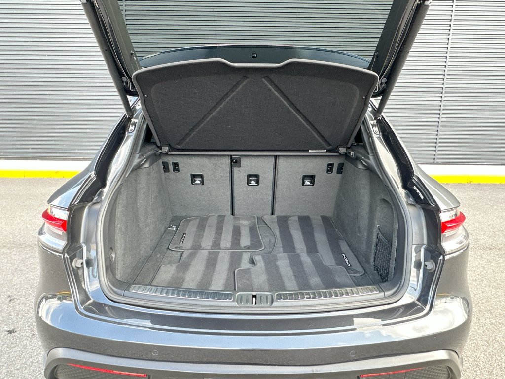 Certified 2024 Porsche Macan w/ Premium Plus Package AWD/4WD image 31