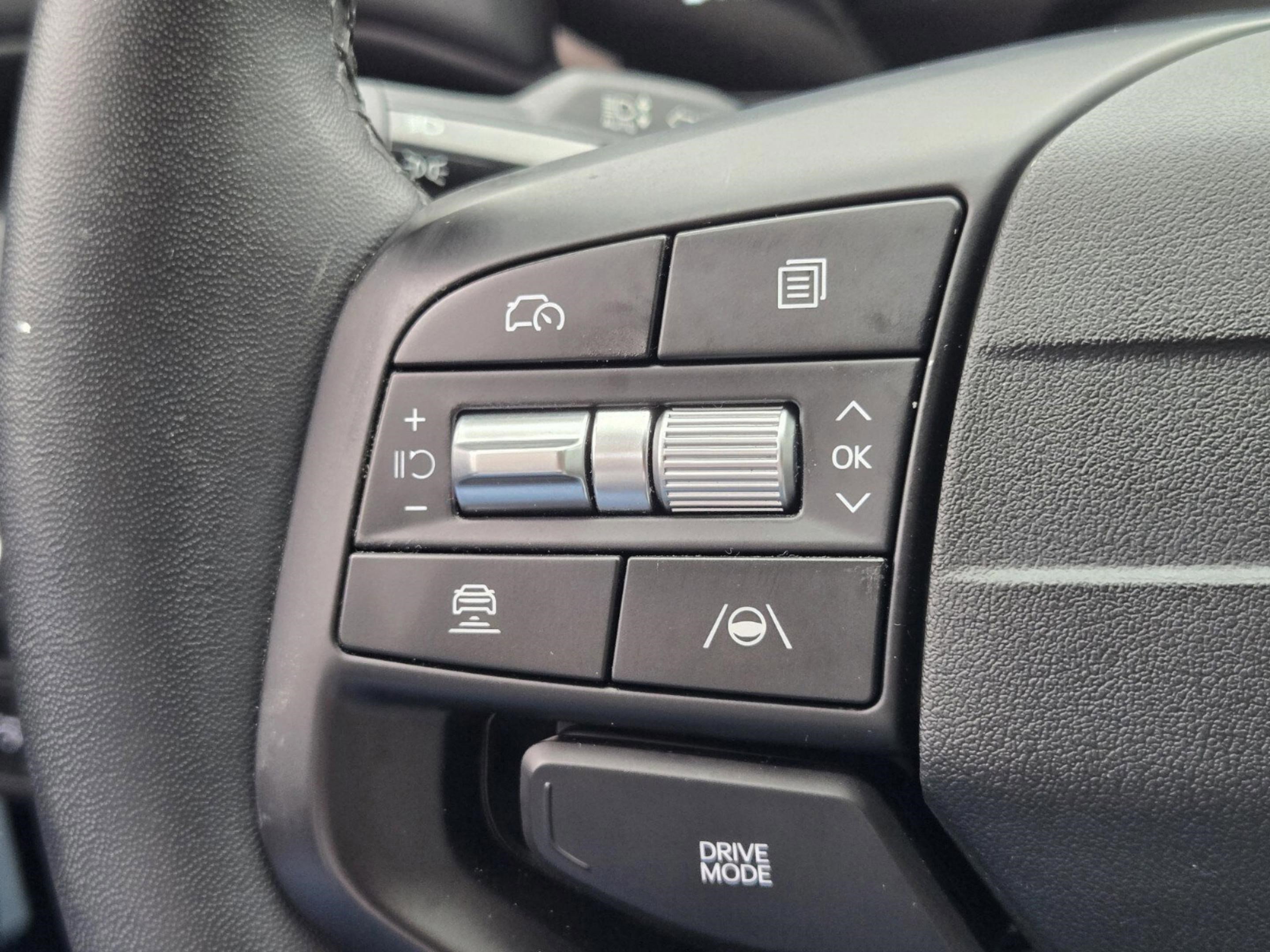 Used 2025 Kia K4 EX image 51