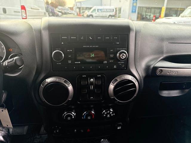 Used 2018 Jeep Wrangler Unlimited Sport S image 22