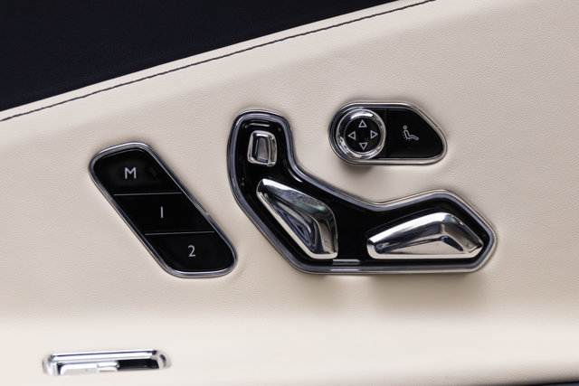 Used 2021 Bentley Flying Spur W12 image 51