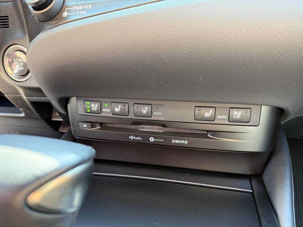 Used 2019 Lexus ES 350 w/ Premium Package FWD image 17