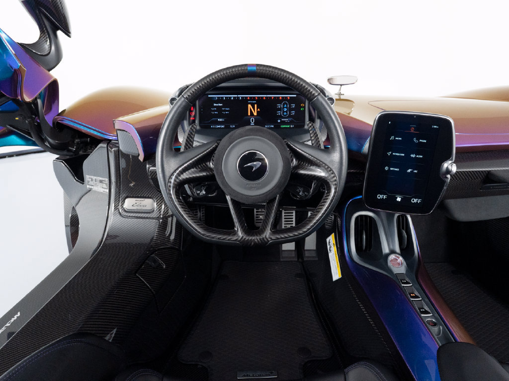Used 2021 McLaren Elva RWD image 95