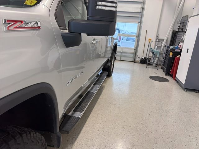 Used 2022 Chevrolet Silverado 2500 LTZ w/ Gooseneck/5TH Wheel Package image 6
