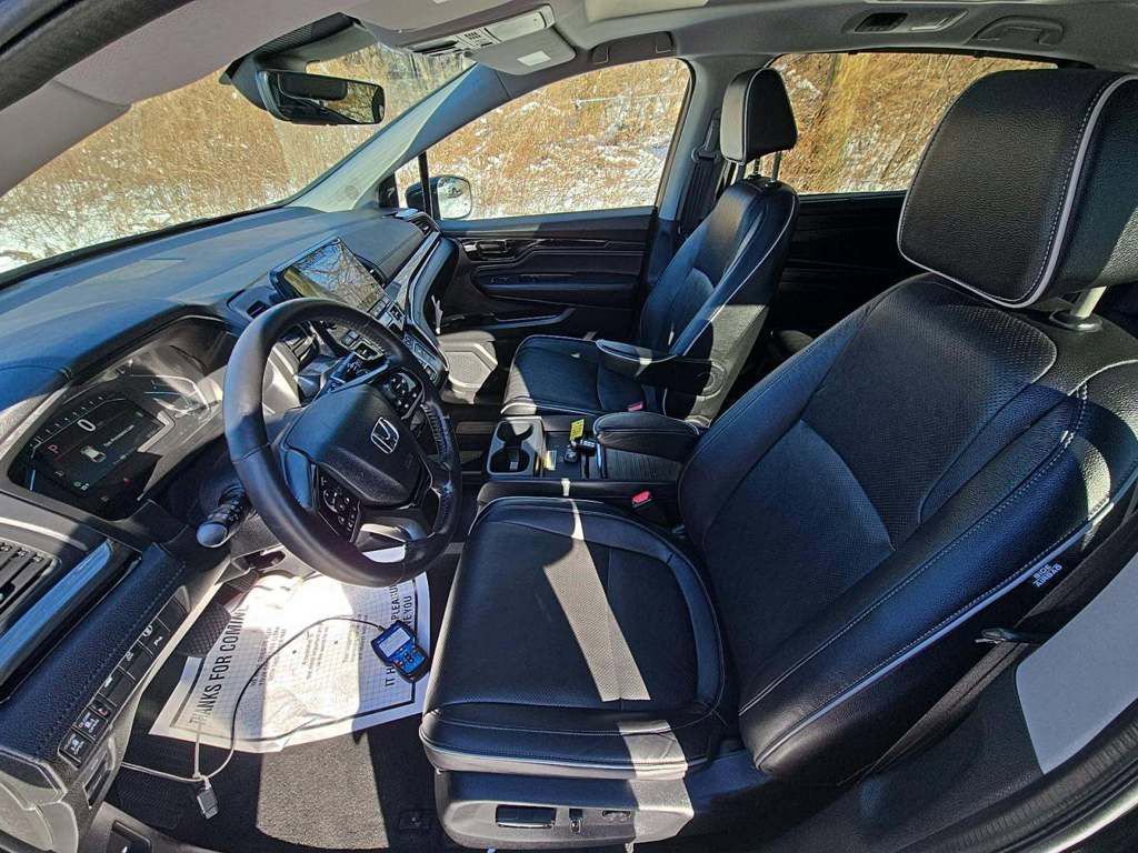 Used 2023 Honda Odyssey Elite image 10