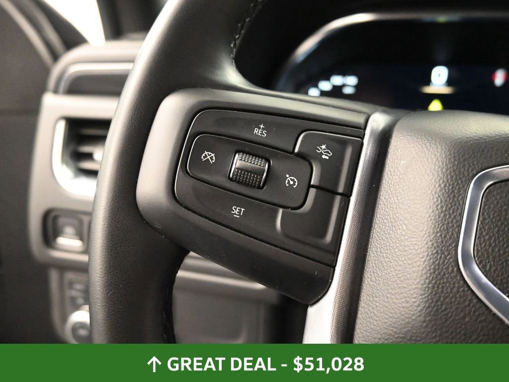 Used 2024 GMC Yukon SLT AWD/4WD image 32