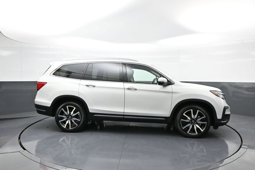 Certified 2022 Honda Pilot Touring image 5