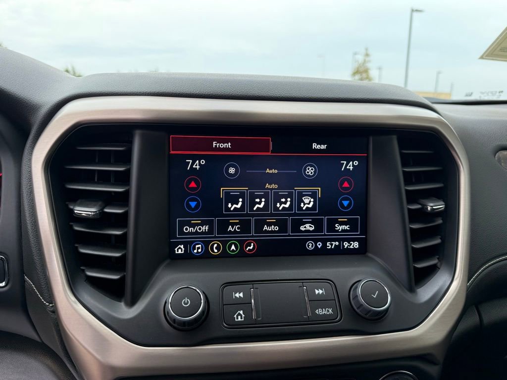 Used 2023 GMC Acadia Denali w/ Denali Ultimate Package image 17