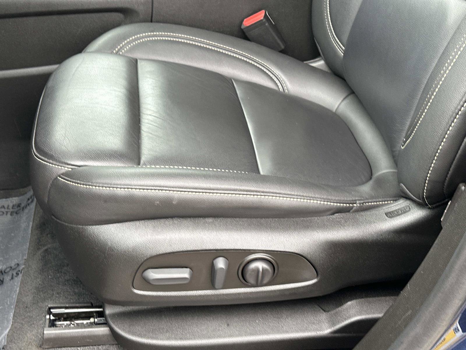 Certified 2023 Chevrolet Traverse LT image 17