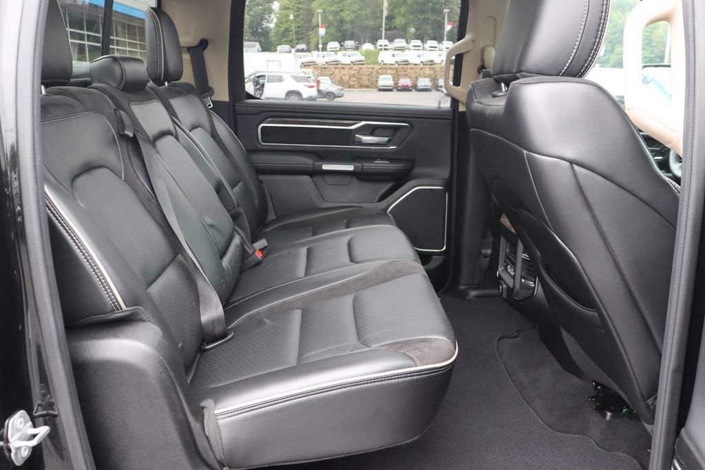 Used 2019 RAM 1500 Laramie AWD/4WD image 27