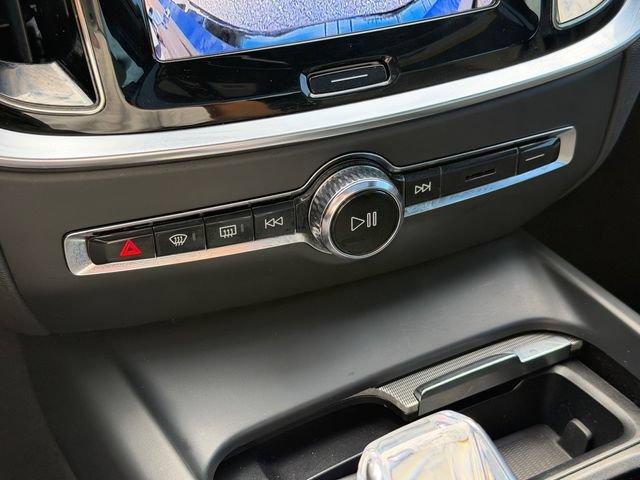 Certified 2024 Volvo S60 B5 Plus w/ Climate Package FWD image 22