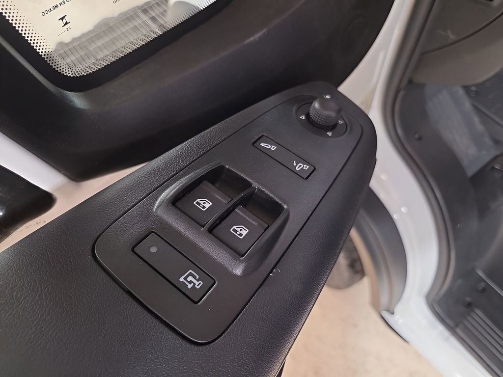 New 2026 RAM ProMaster 1500 w/ Convenience Group image 11