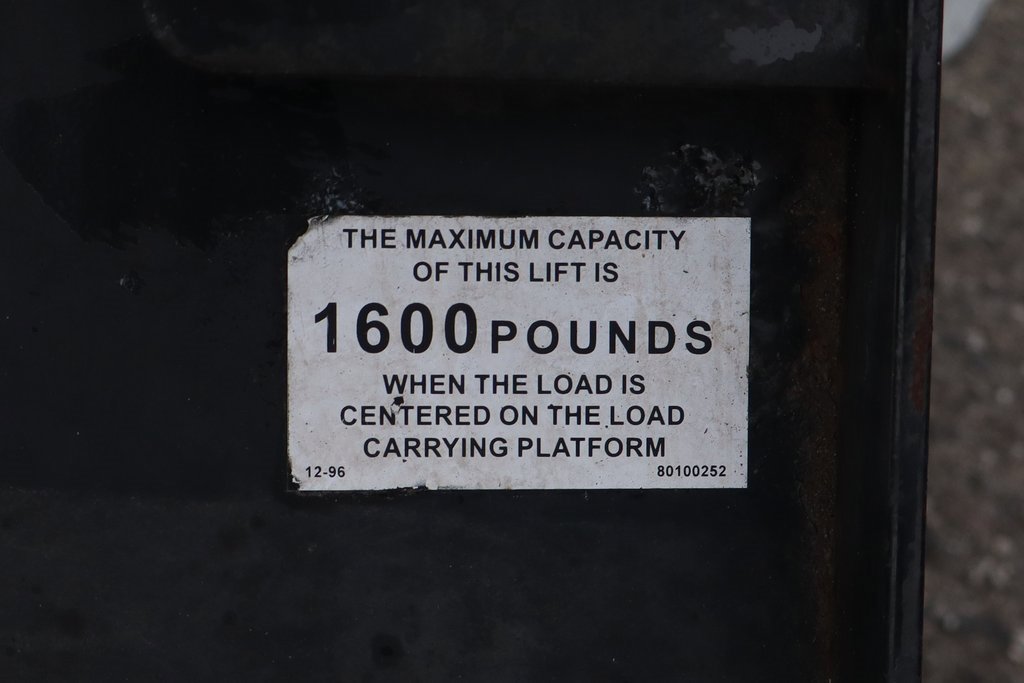 Used 2004 Chevrolet Silverado 3500 W/T image 39