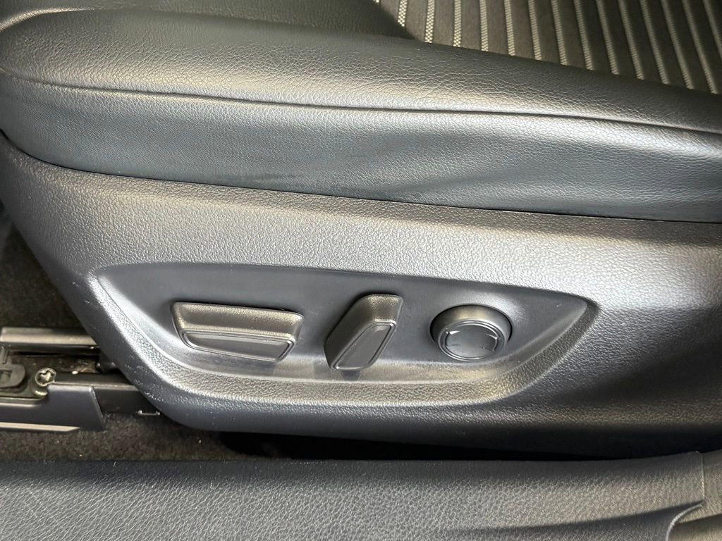 Certified 2023 Toyota Camry SE image 19