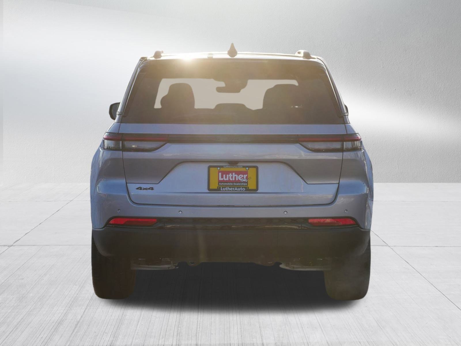 New 2025 Jeep Grand Cherokee Limited image 6