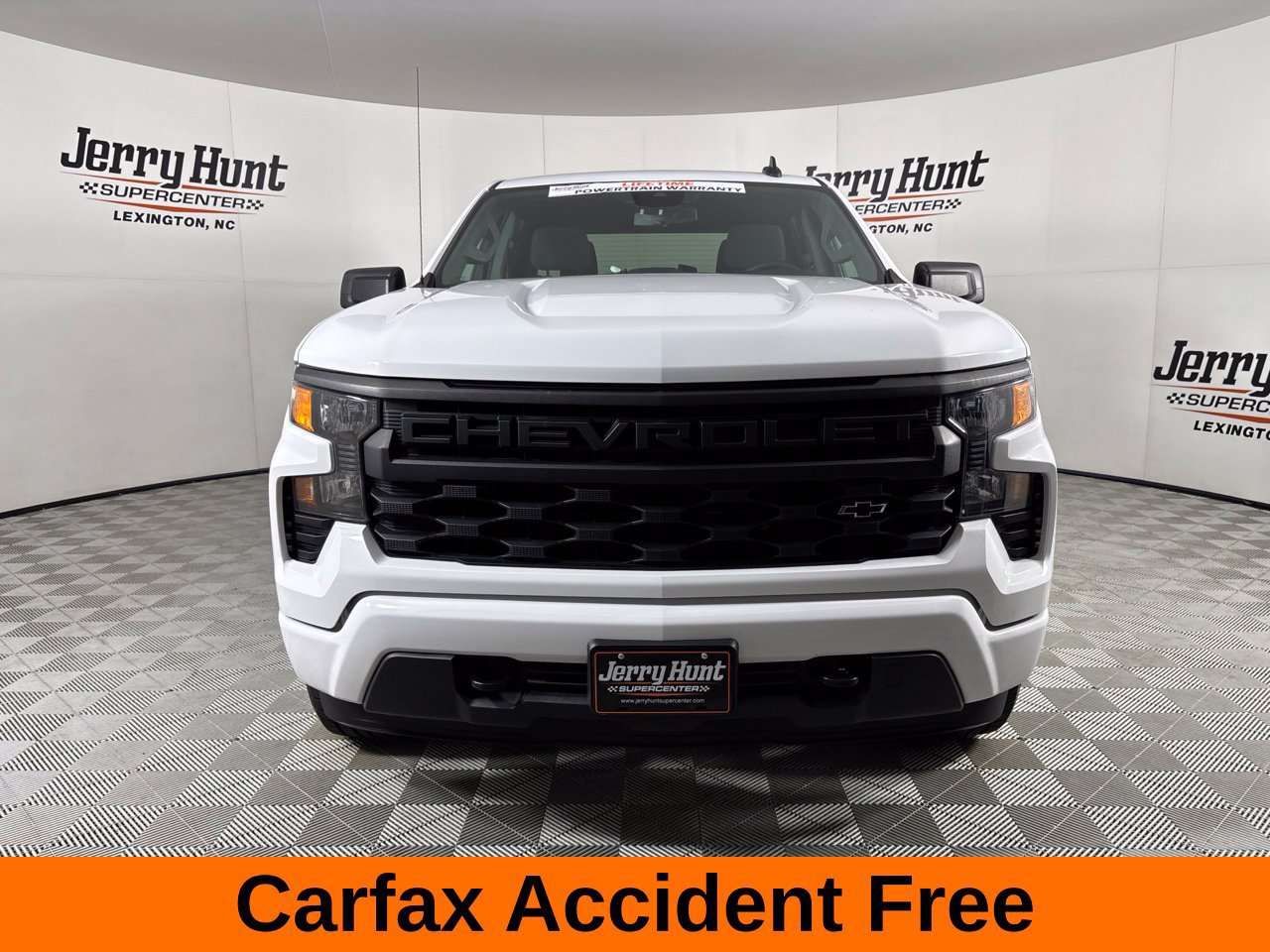 Used 2023 Chevrolet Silverado 1500 Custom w/ LPO, Dark Essentials Package AWD/4WD image 3