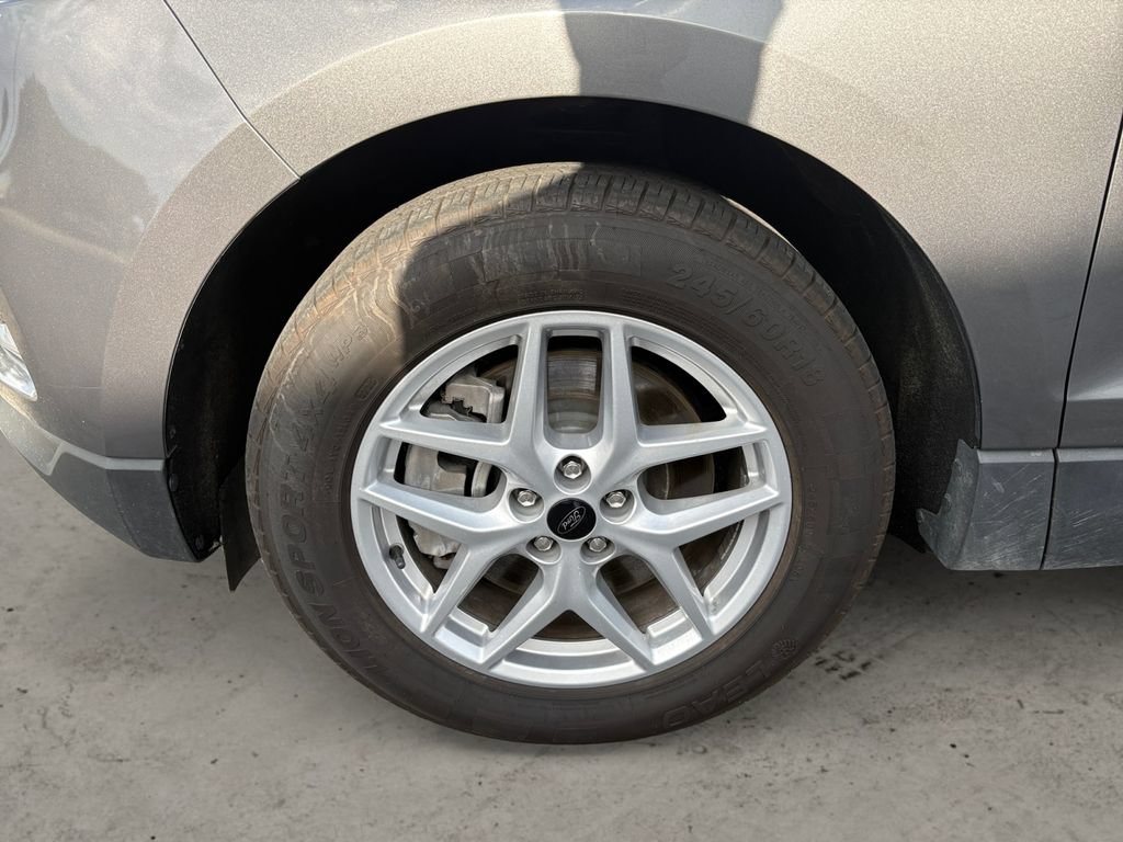 Used 2024 Ford Edge SEL AWD/4WD image 14