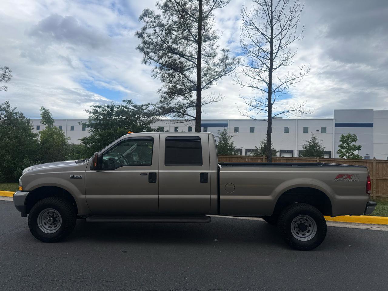 Used 2004 Ford F350 King Ranch AWD/4WD image 7