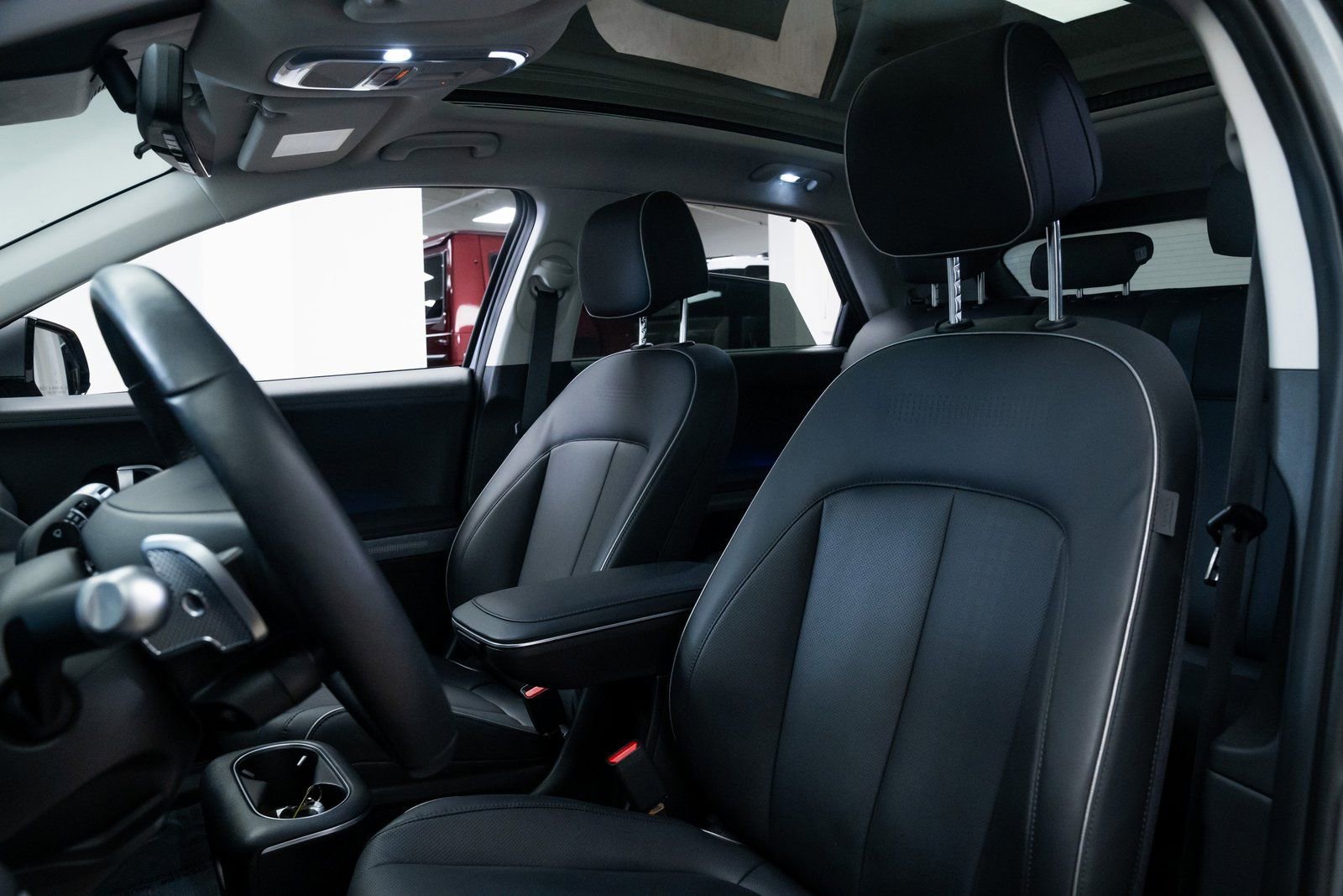 Used 2024 Hyundai Ioniq 5 Limited image 18