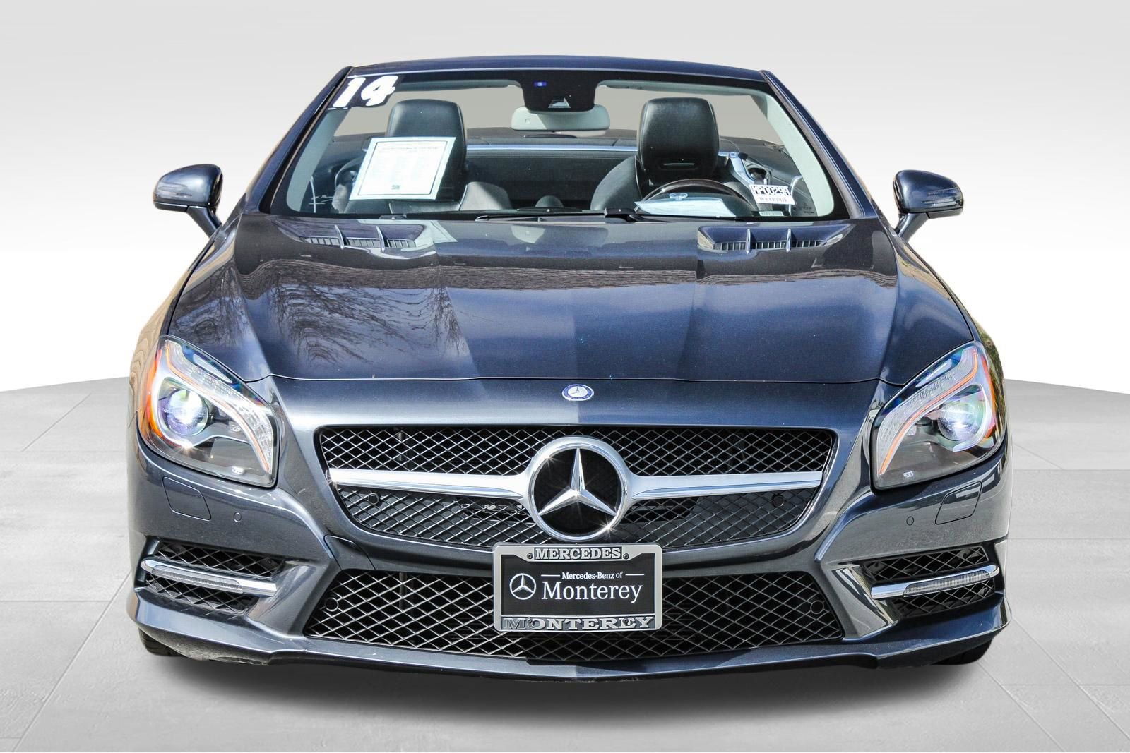 Used 2014 Mercedes-Benz SL 550 image 2