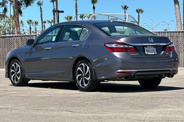 Used 2017 Honda Accord EX-L image 6