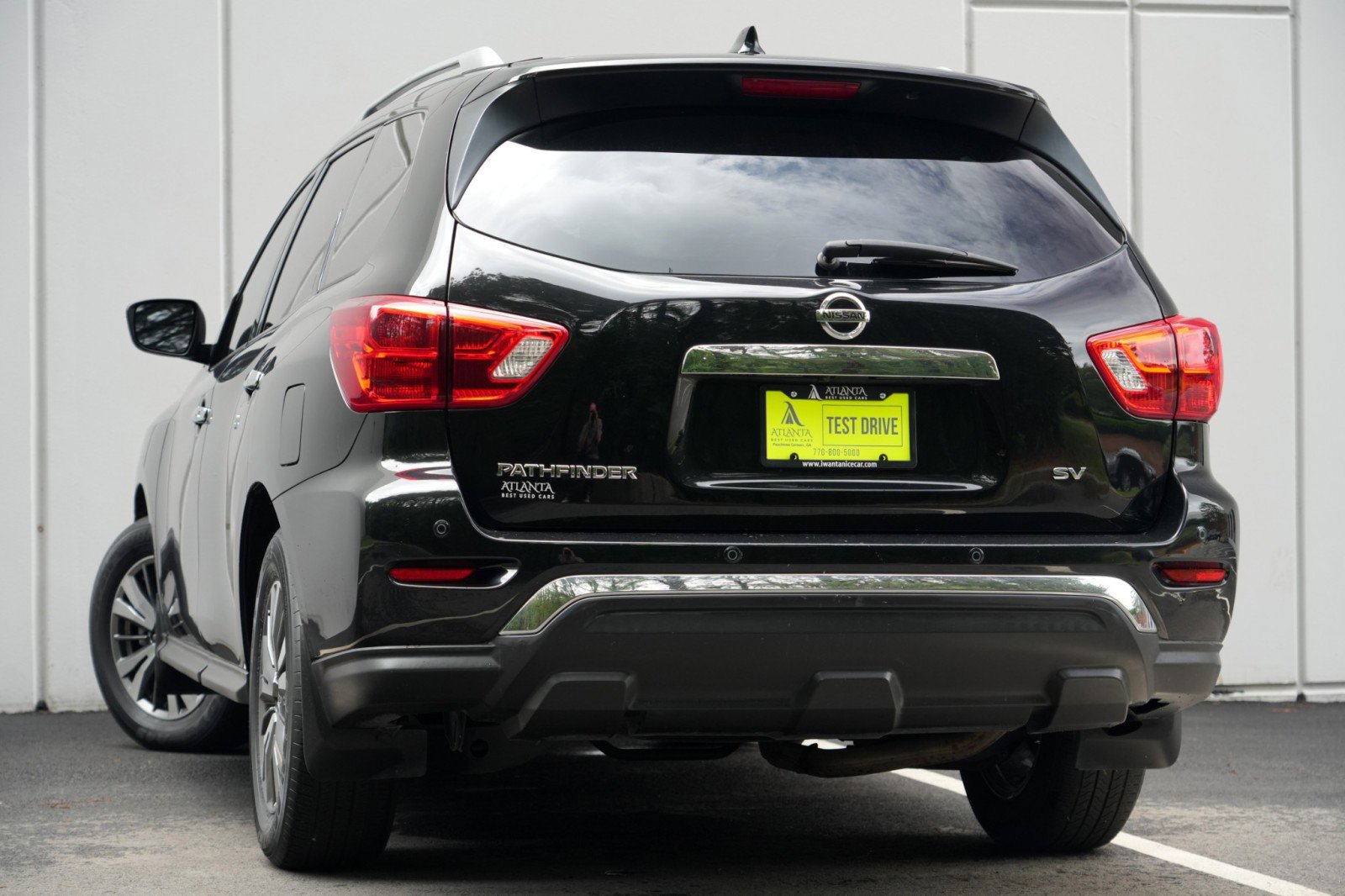 Used 2019 Nissan Pathfinder SV FWD image 5