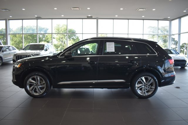 Used 2023 Audi Q7 3.0T Premium Plus AWD/4WD image 4