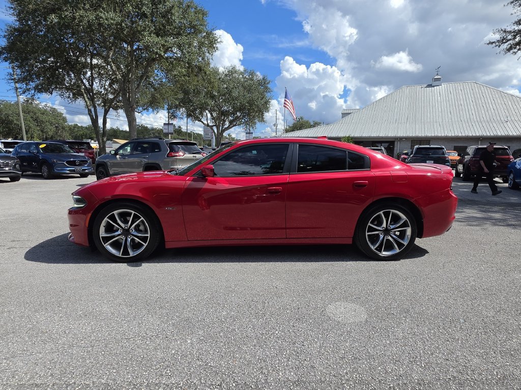 Certified 2016 Dodge Charger R/T RWD image 6