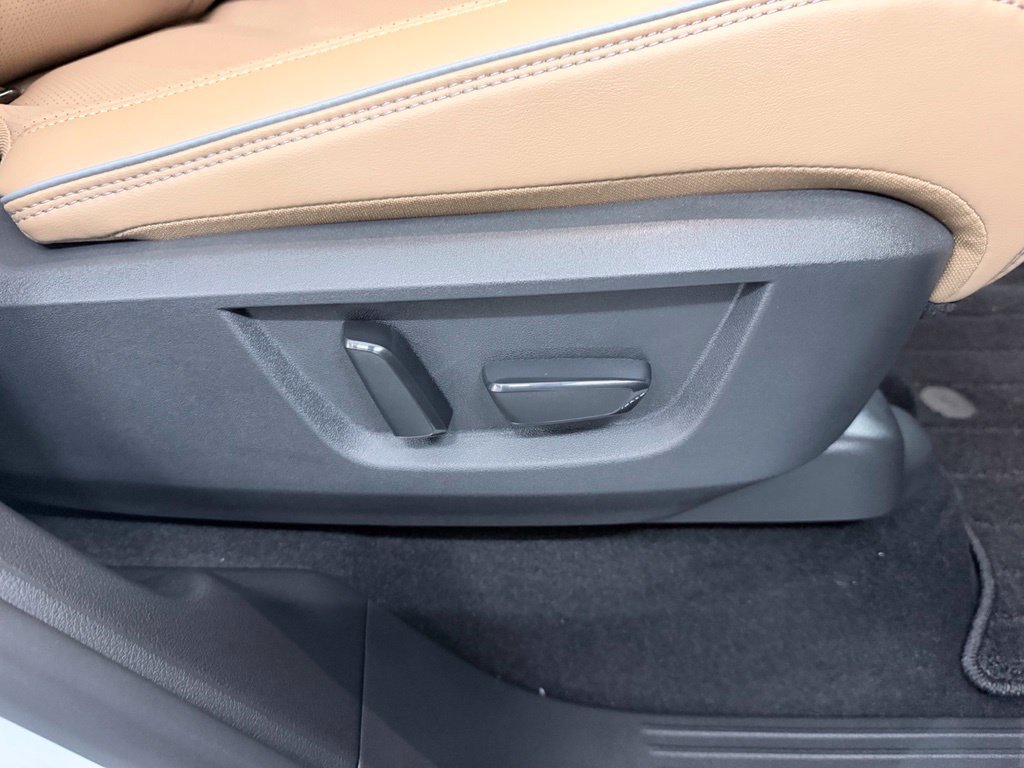 New 2027 INFINITI QX80 Luxe w/ Cargo Package RWD image 42