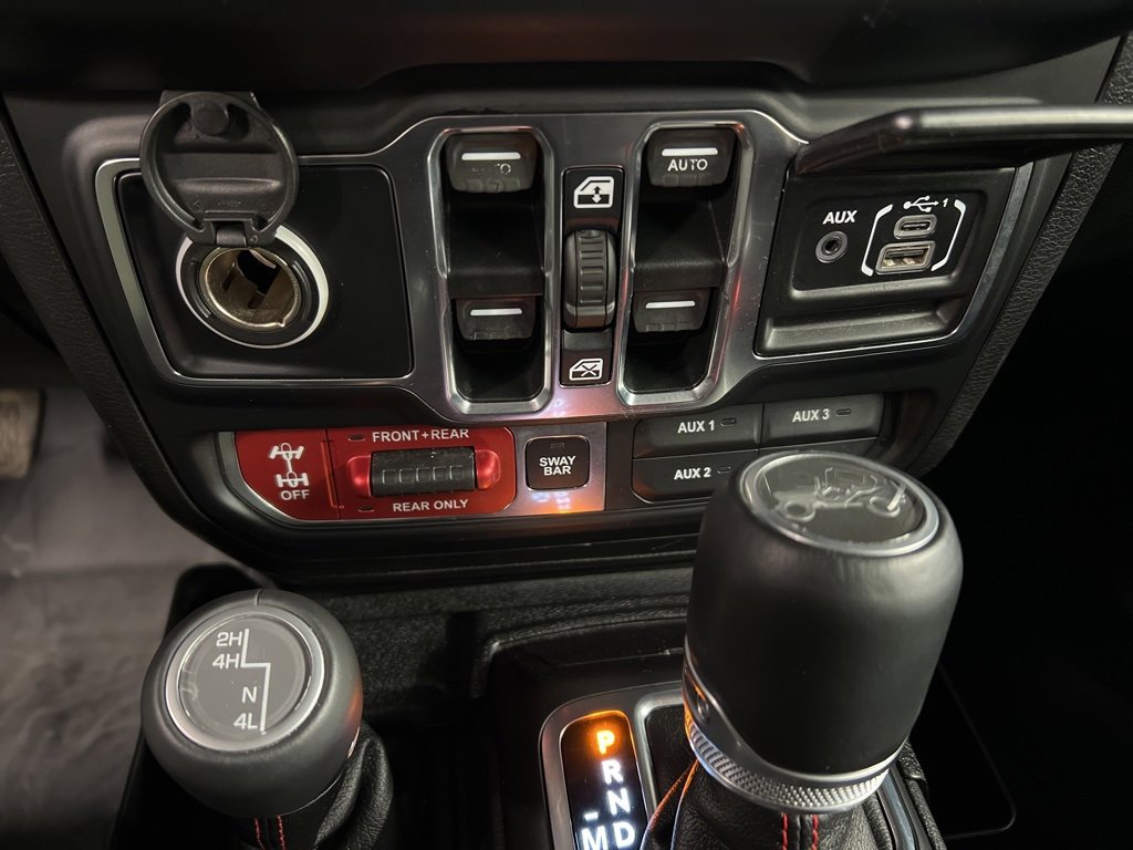 Used 2019 Jeep Wrangler Unlimited Rubicon w/ Dual Top Group image 15