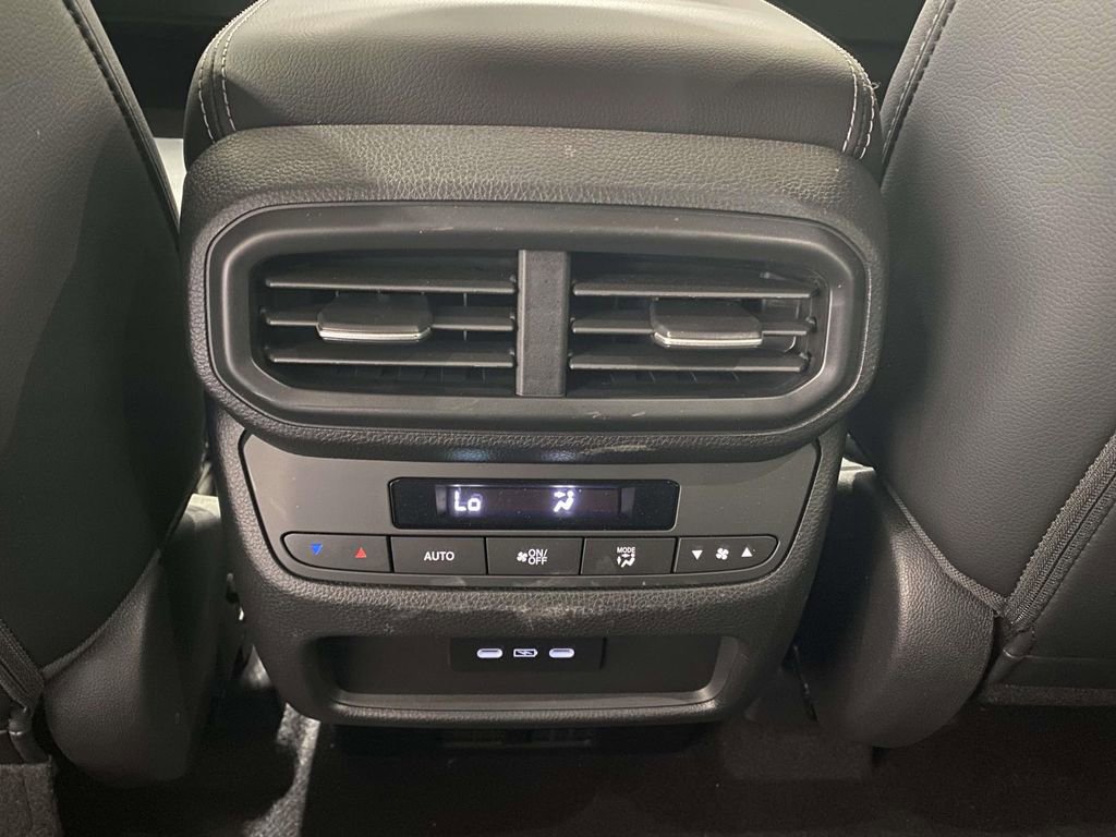 New 2025 Honda Pilot EX-L image 13