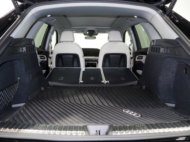 Used 2025 Audi Q5 2.0T Premium Plus AWD/4WD image 54