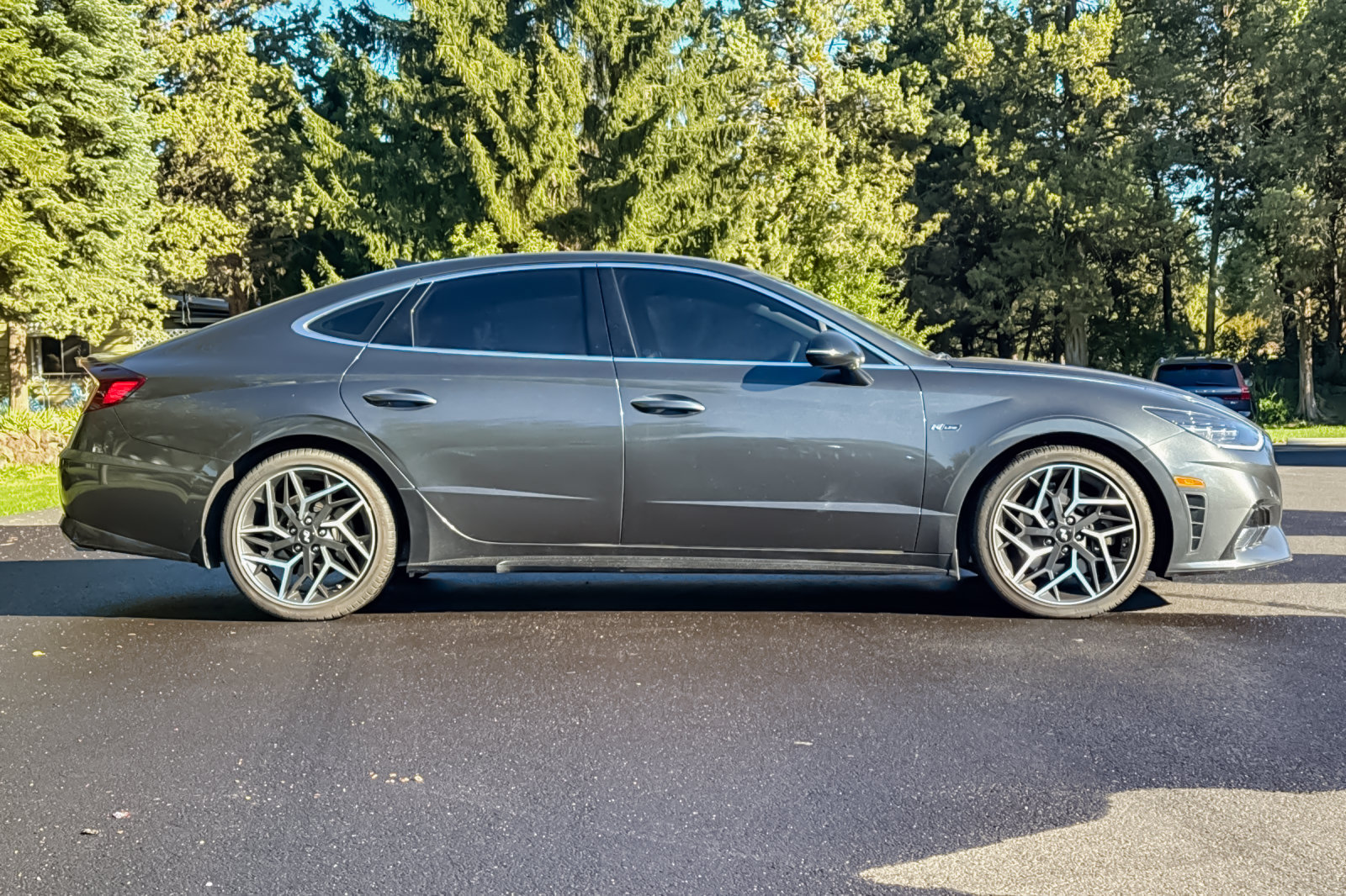 Used 2023 Hyundai Sonata N Line w/ Preferred Accessory Package FWD image 3