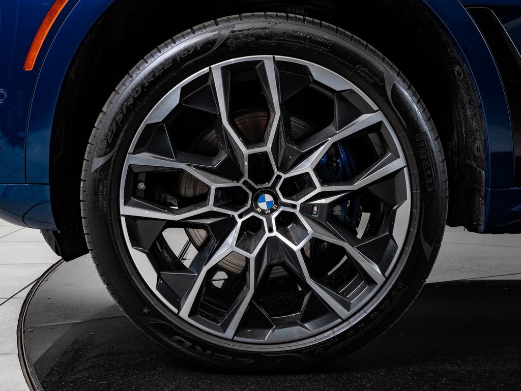 Used 2024 BMW X7 M60i w/ Executive Package image 13