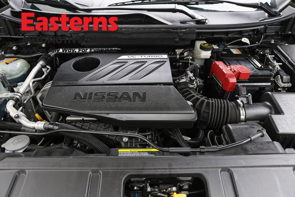 Used 2023 Nissan Rogue SV AWD/4WD image 7