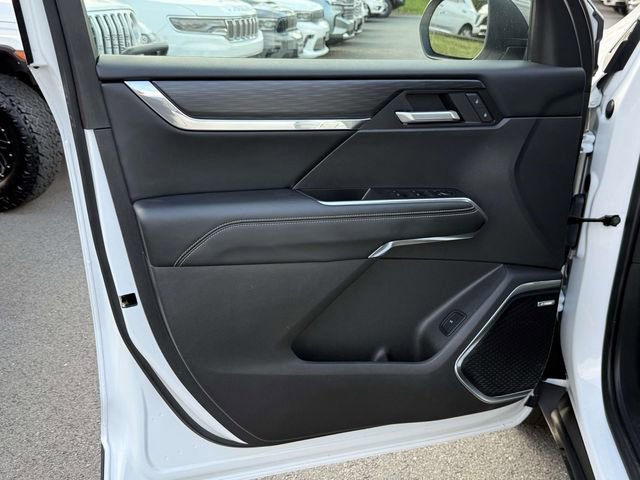 Certified 2025 GMC Acadia Elevation image 8