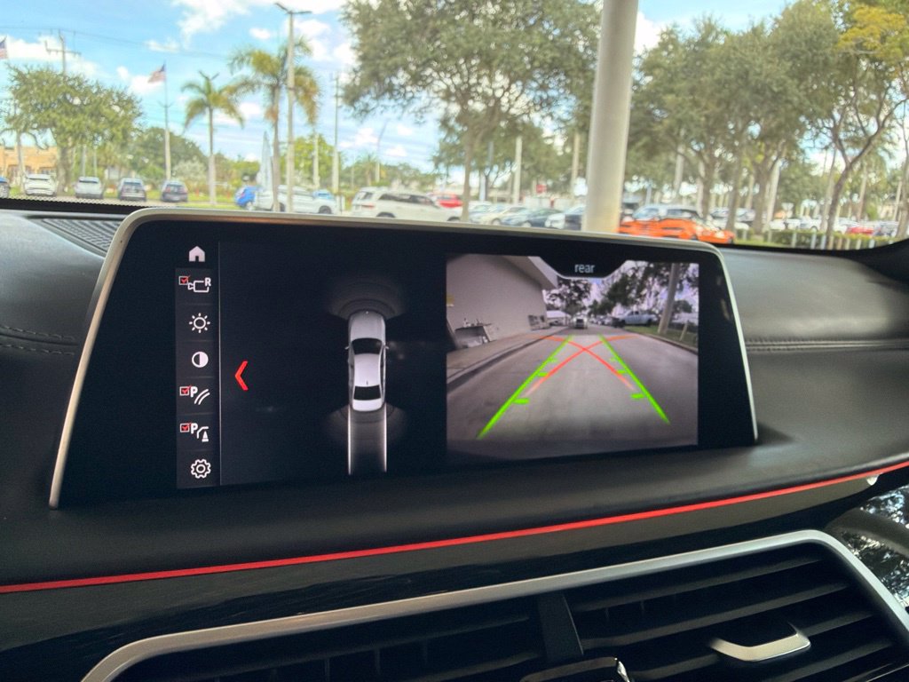 Used 2019 BMW 740i xDrive w/ Executive Package AWD/4WD image 10