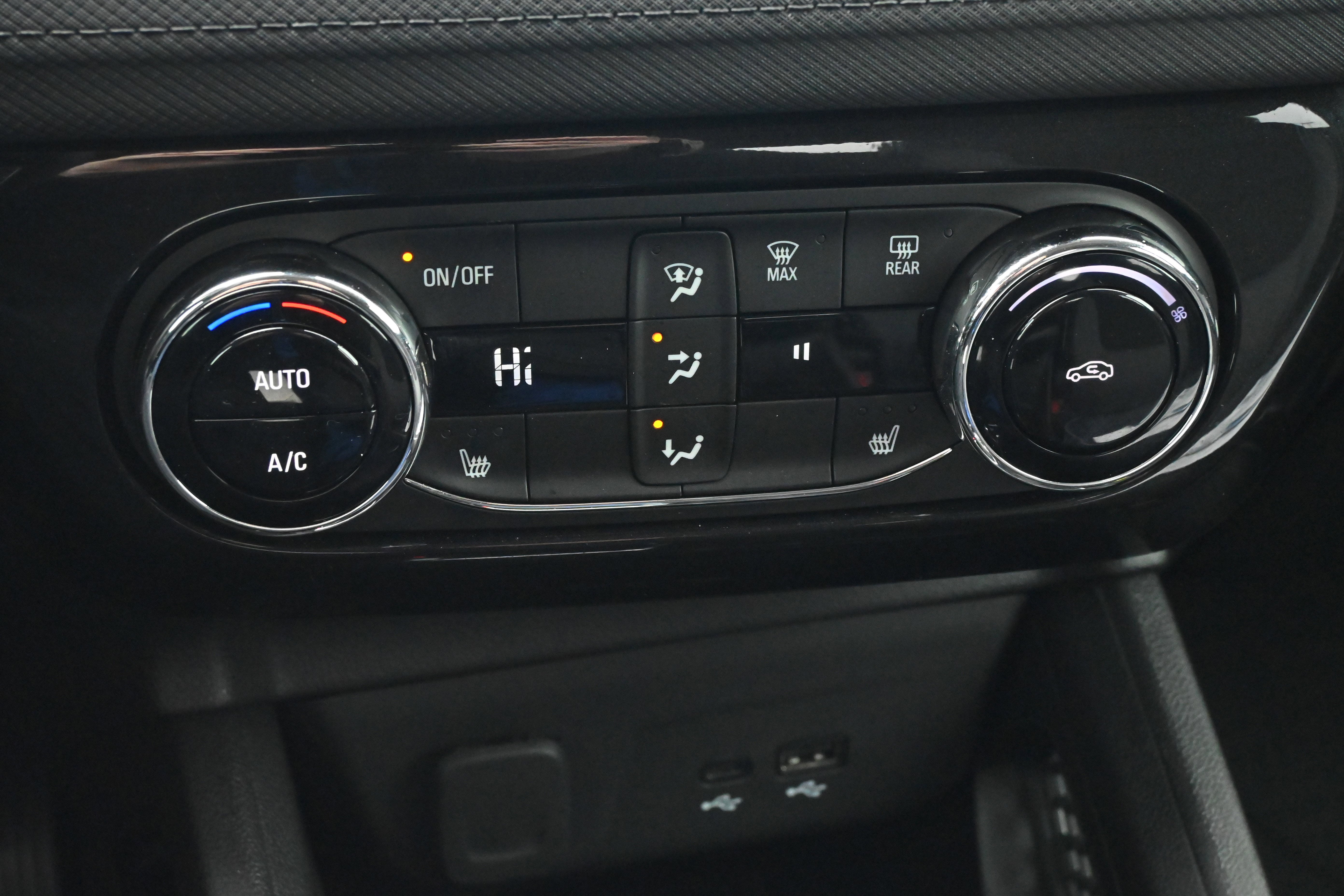 Used 2026 Chevrolet TrailBlazer LT w/ Convenience Package image 21