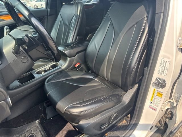 Used 2017 Lincoln MKC Reserve AWD/4WD image 11