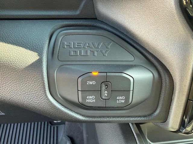 New 2026 RAM 3500 Laramie AWD/4WD image 21