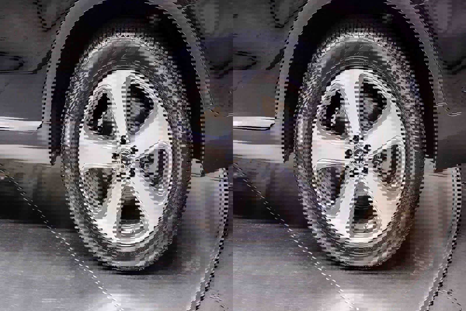 Certified 2022 Mercedes-Benz GLC 300 image 9