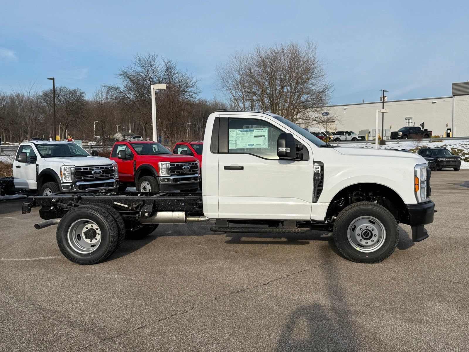 New 2026 Ford F550 4x4 Regular Cab Super Duty image 7