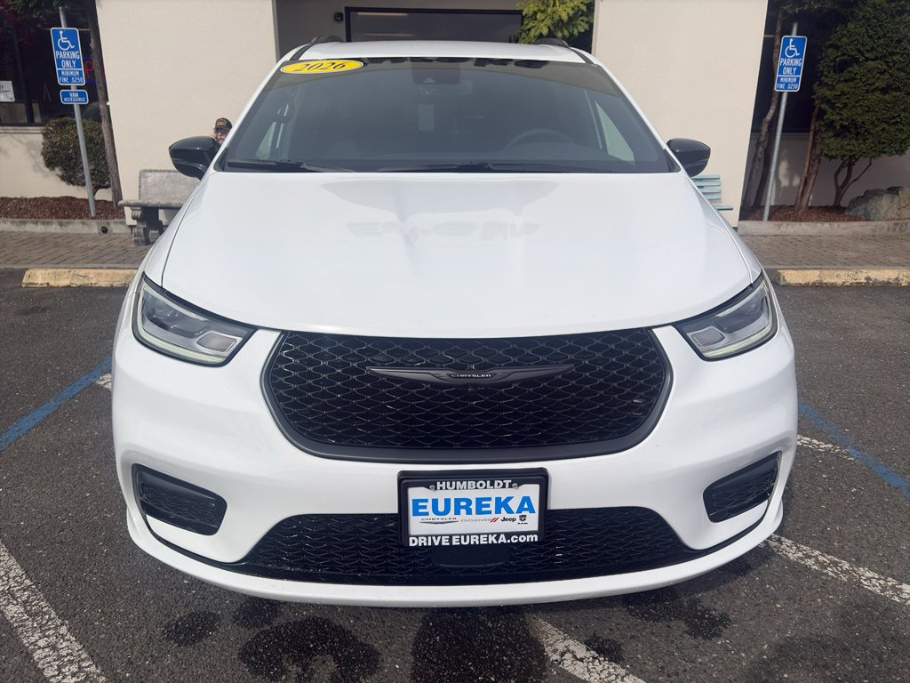 New 2026 Chrysler Pacifica Select w/ S Appearance Package image 24