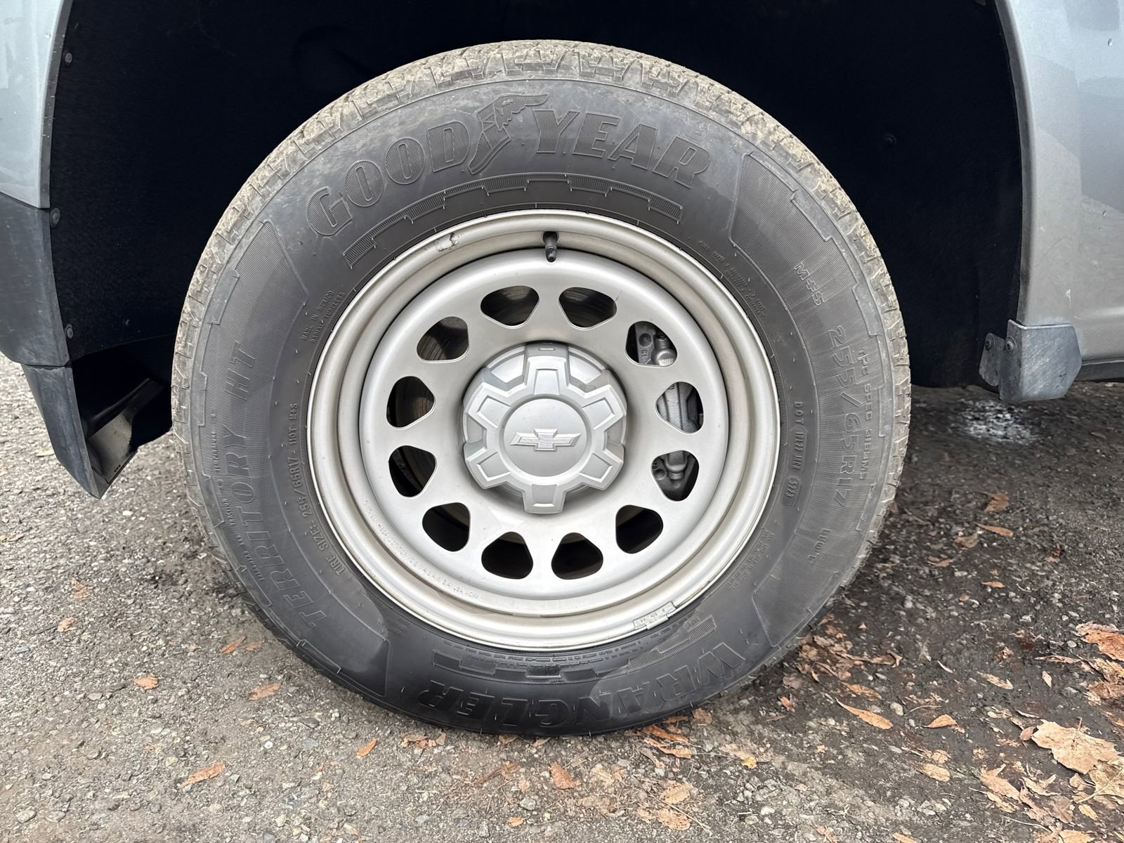 Used 2024 Chevrolet Colorado W/T image 27