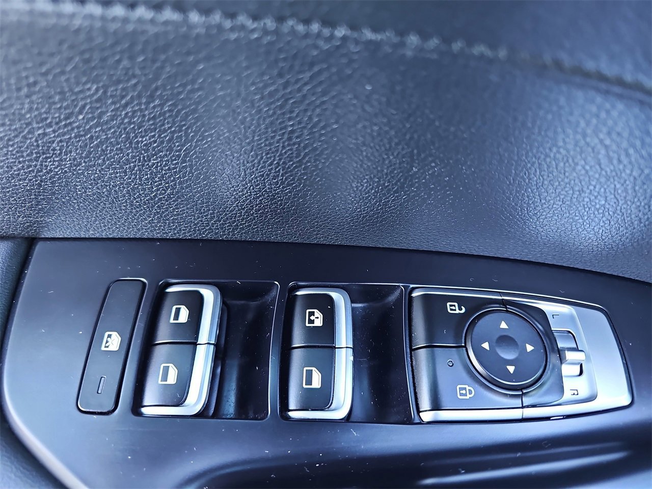 Used 2023 Kia K5 LXS image 26